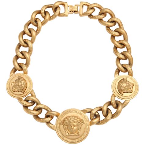 versace gold chain